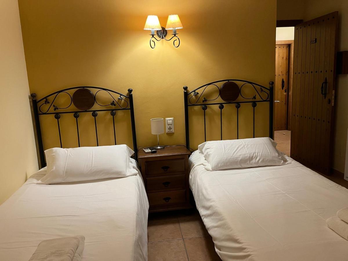 La Rueda Hotel รีโอปาร์ ภายนอก รูปภาพ