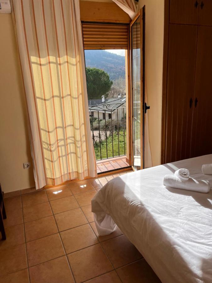 La Rueda Hotel รีโอปาร์ ภายนอก รูปภาพ